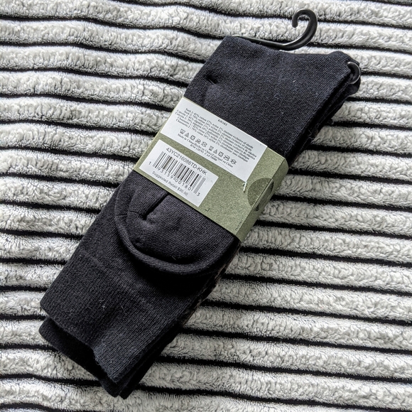 All Saints - 2 Pairs | Crew Socks - Picture 2 of 2